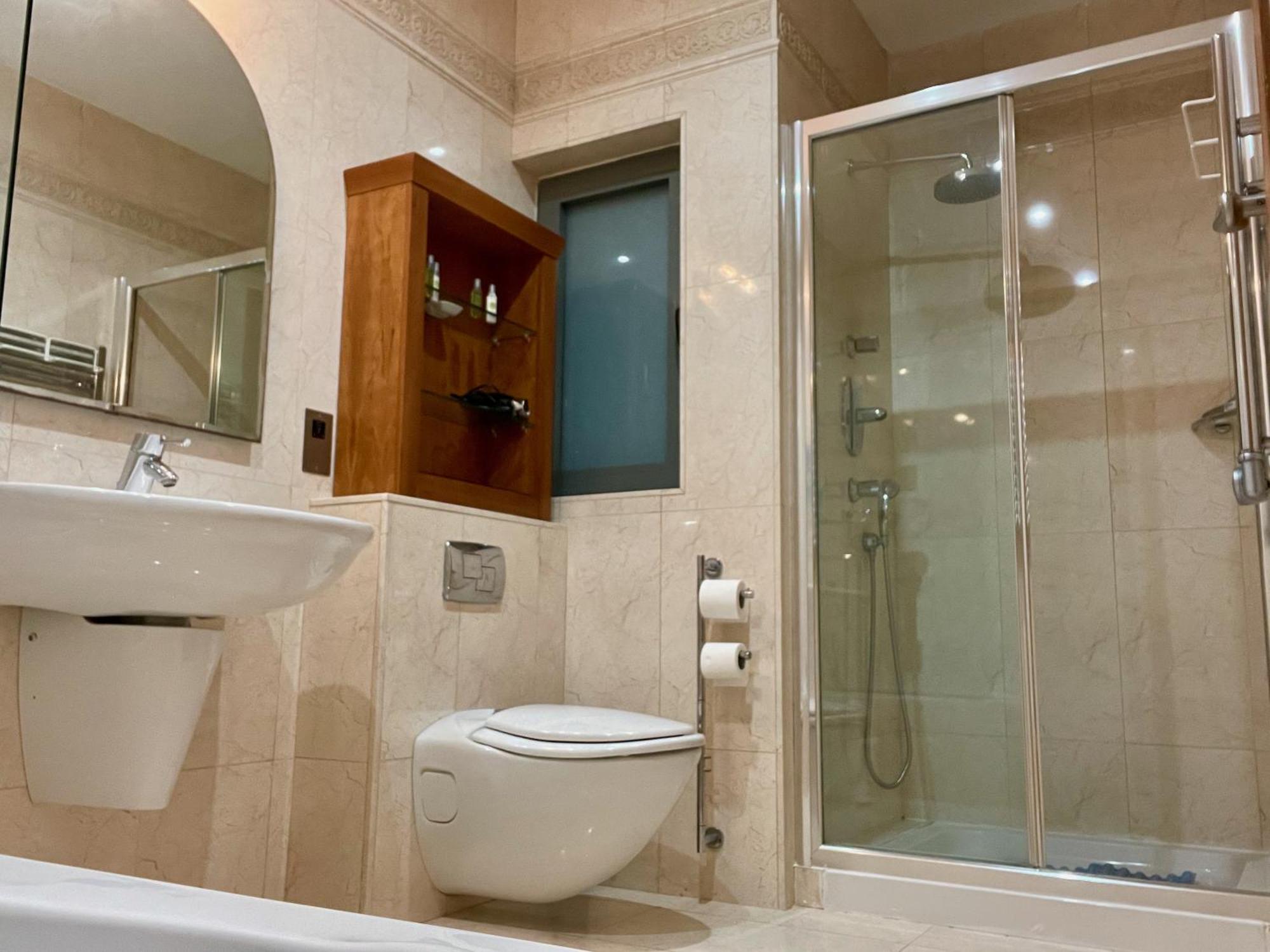 Spacious Luxurious Apartment With Seaview Меллиеха Экстерьер фото