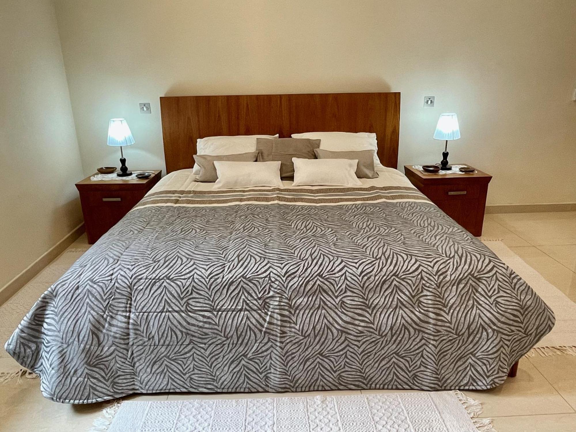 Spacious Luxurious Apartment With Seaview Меллиеха Экстерьер фото